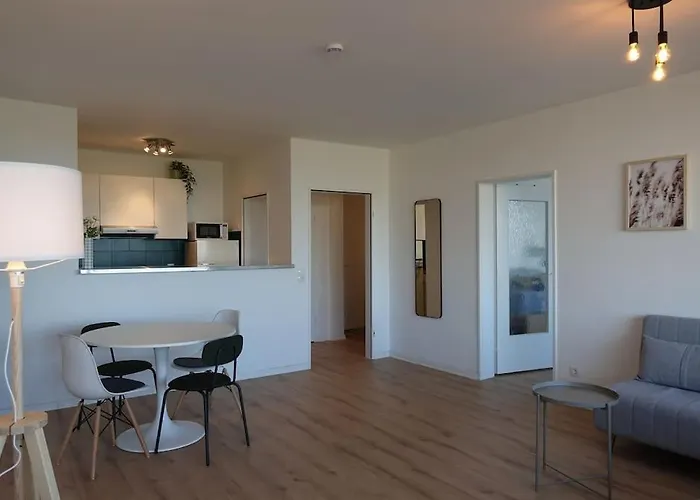 Rheinblick - Direkt Bei Duesseldorf Mit Toller Aussicht Neuss